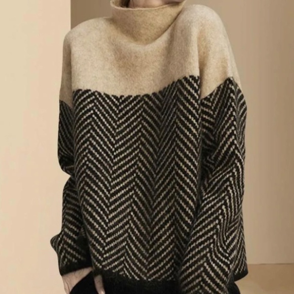 Turtleneck Sweater — Like New!